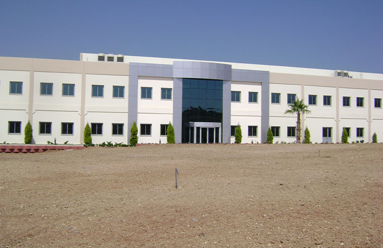 fabrika inşaatı
