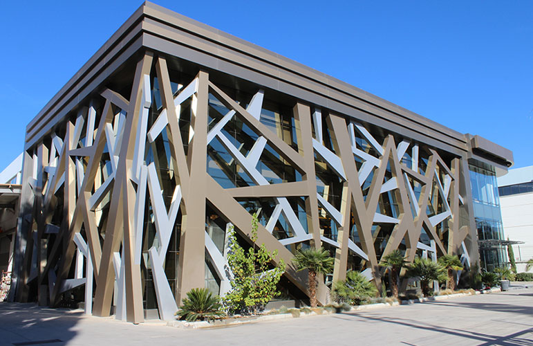 fabrika inşaatı
